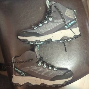 Merrell Charcoal and Teal Women's Boots Size 7